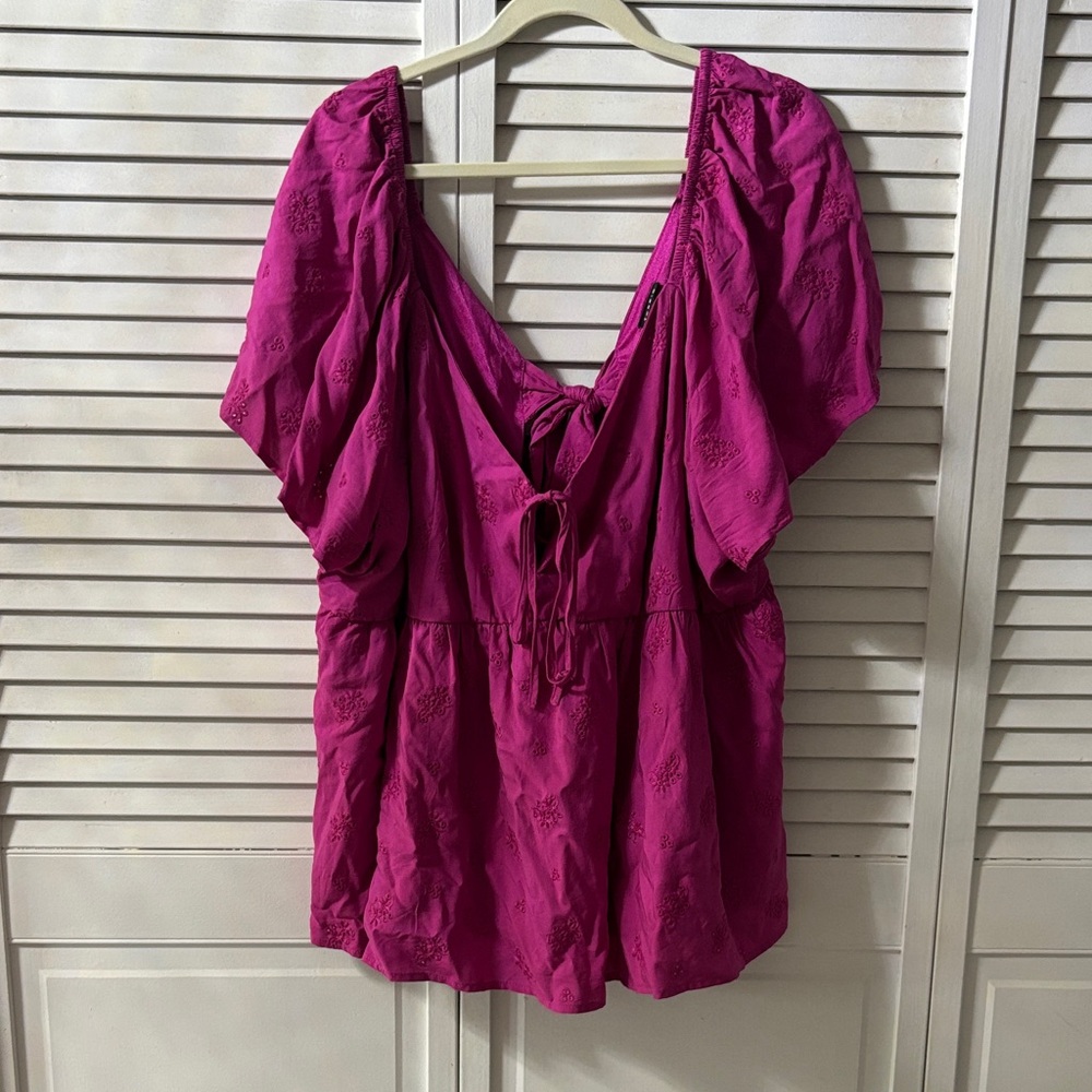 Torrid Women’s Fuchsia Tie-Front Blouse